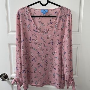 CeCe pink v neck floral bow tie sleeved blouse Nordstrom size medium
